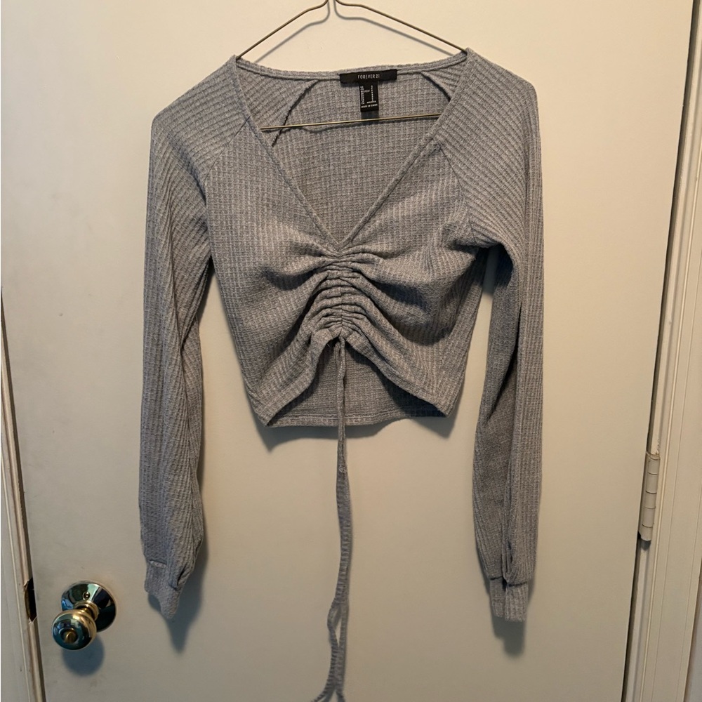 Forever 21 Light Gray Ruched Ribbed Blouse